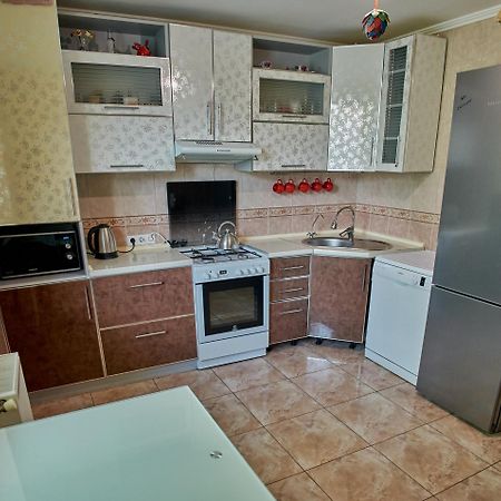 Vacation Home Lubov Kamjanez-Podilskyj Exterior foto