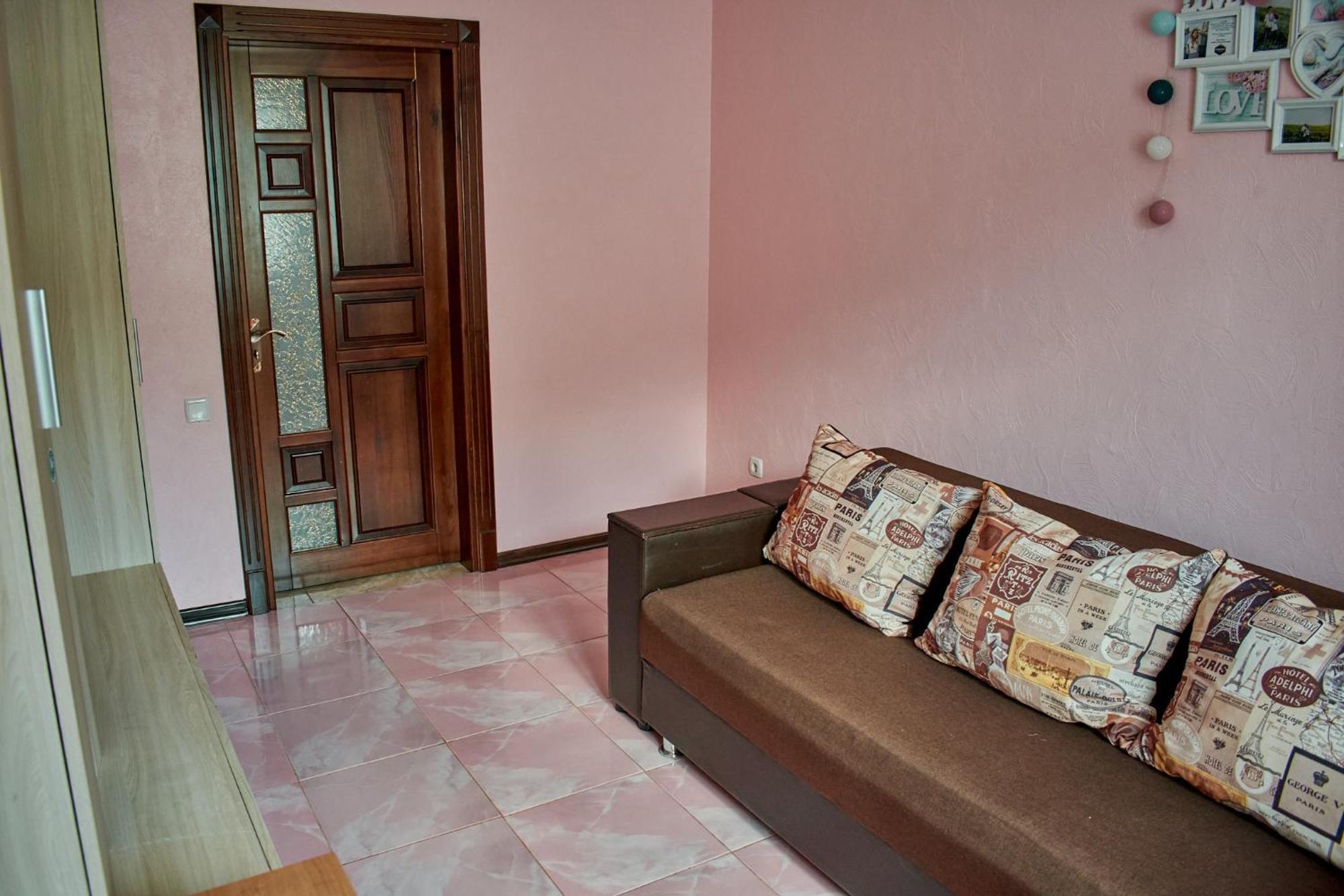 Vacation Home Lubov Kamjanez-Podilskyj Exterior foto