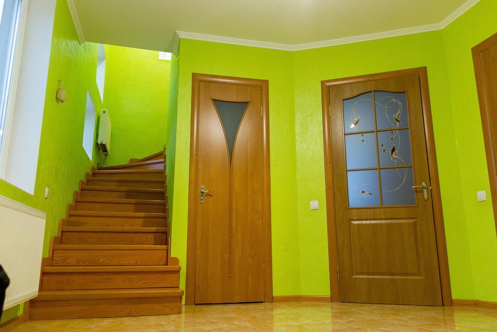 Vacation Home Lubov Kamjanez-Podilskyj Exterior foto